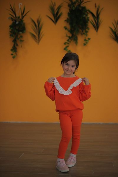 lasting beauty Girl's Dress and Outfit - Ruffle Sleeve Detail, Set