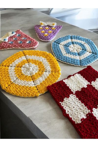 Dantelux Hep Trend Hand Knitted 5 Pieces Colorful Heart Square Round Mixed Fiber