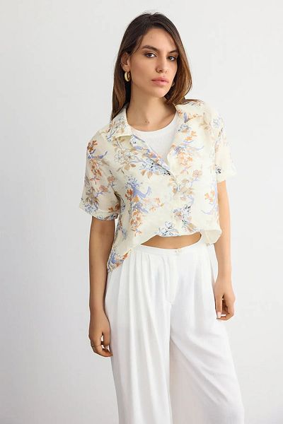 Hiccup Cămașă crop cu mânecă scurtă din organza florală