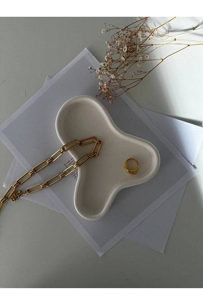 Minima Art Studio Decorative Jewelry Product Presentation and Shooting Plate