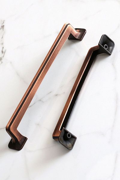 Badem10 Pinguin 128 mm mobilier din metal antic din cupru antic sertar de bucătărie dulap dulap mâner mâner