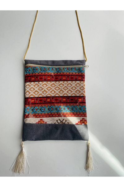 GALATA GIFT Kilim Patterned, Tasseled, Zippered, Shoulder Bag, 25x20