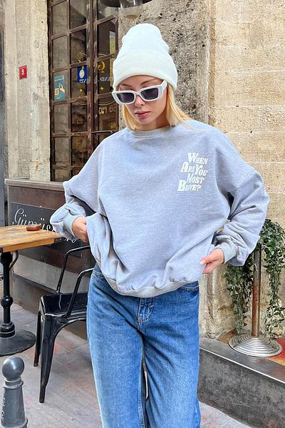 Swist Graues „When Are You“-Damen-Sweatshirt aus Baumwolle mit Aufdruck vorne und hinten