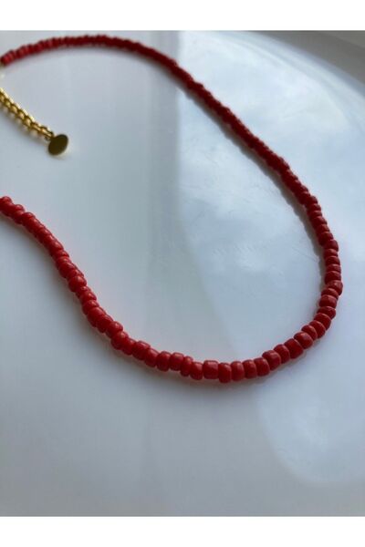 Kosovalı Kırmızı Sade Ve Şık Boncuk Kolye