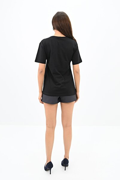 Koza Butik Γυναικείο μπλουζάκι με λαιμόκοψη με πέτρα 1749-4-24