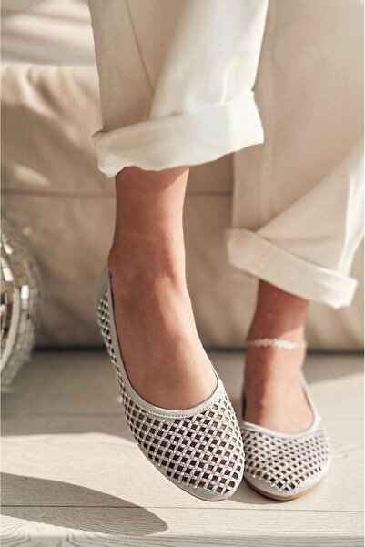 I Love Shoes Ρονέτα Σατέν Πέτρα Λεπτομερής Ασημί Μπαλαρίνα