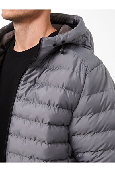LC Waikiki Herren-Pufferjacke mit Kapuze – Standardform