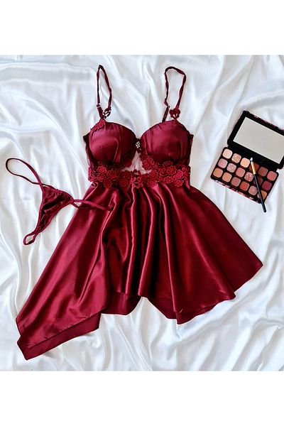 Çeyize dair herşey 6684 Set cămașă de noapte din dantelă din satin de mătase model Burgundy