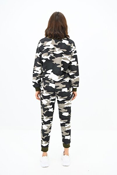 Koza Butik Dámská tepláková souprava s maskáčovým potiskem - 3876-24