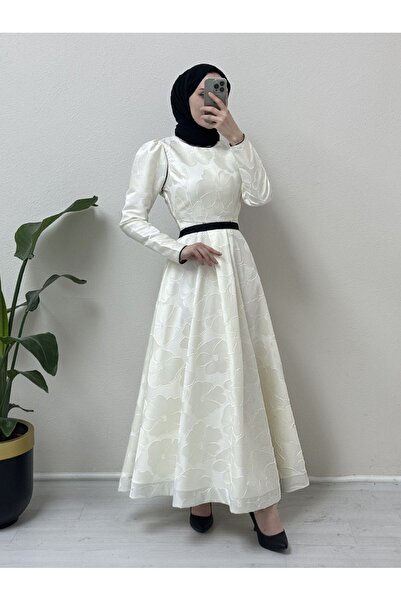 HİJABAYA فستان سهرة بتنورة قفطان بحزام مطبوع على البارد