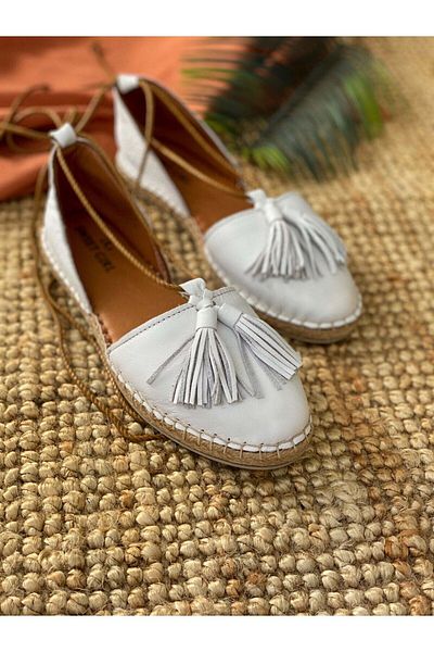 sovrana Espadrile din piele naturală cu ciucuri, albă