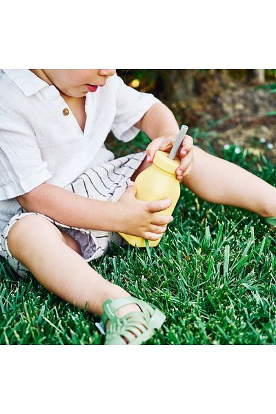 OiOi Silicone Bottle And Straw - Mellow Yellow / Powder Gray