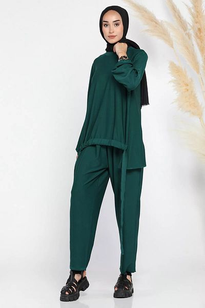 julude Emerald Green γυναικείο χιτώνα και φούστα με κορδόνι - Σετ δύο τεμαχίων από κρύο νήμα
