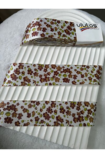 kalben accessories شريط مطبوع بنقشة زهور ملونة - 4 سم وطول 4.5 متر