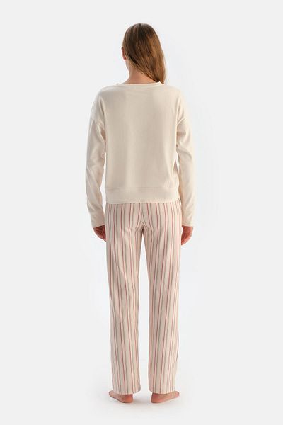 Dagi Long Sleeve Ecru T-Shirt and Trousers Pajama Set - Print Detailed