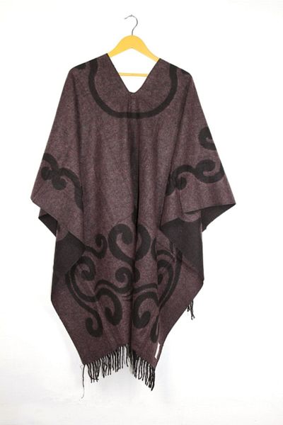 FORUM Women's Lilac Double Sided Shoulder Shawl Poncho
