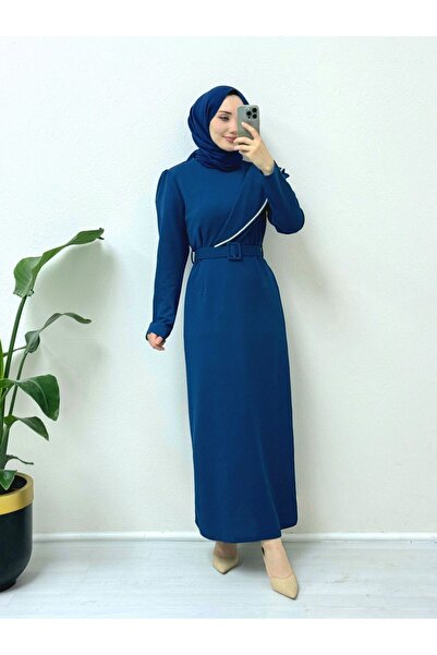 HİJABAYA Креп-сукня - з каменем та поясом
