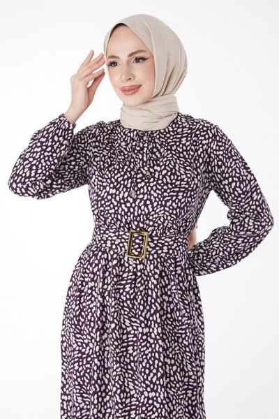 TOFİSA Dámské šaty se švestkovým páskem s jednoduchým výstřihem - 24941