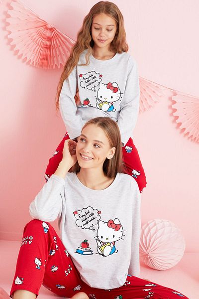 Siyah İnci Hello Kitty Licensed 100% Cotton Gray Multicolor Crew Neck Pajamas Suit Hk201