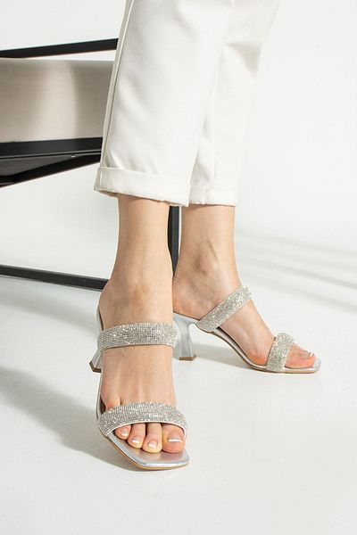 Papuckurdu Silver Stone Banded Thin Heeled Slippers Evening Dress Shoes