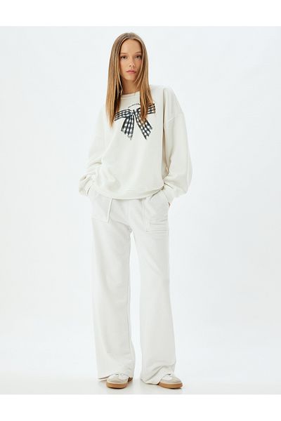 Koton Crew Neck Slogan Ribbed Oversize Sweatshirt - Bow Printed