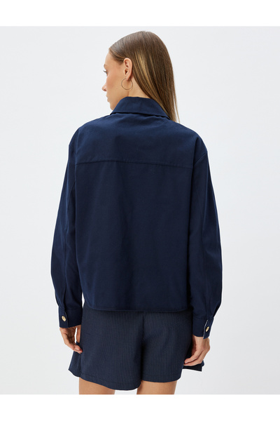 Koton Cămașă din Gabardină Guler Clasic Mânecă Lungă Buzunar Detaliat Nasturi