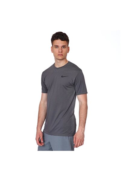 Nike Dri-fit Seamless Ss Top Чоловіча сіра тренувальна футболка Dm5509-068