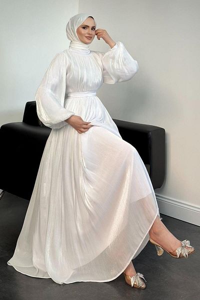 mervenakyuz Hailey Janjan Belted Evening Dress White