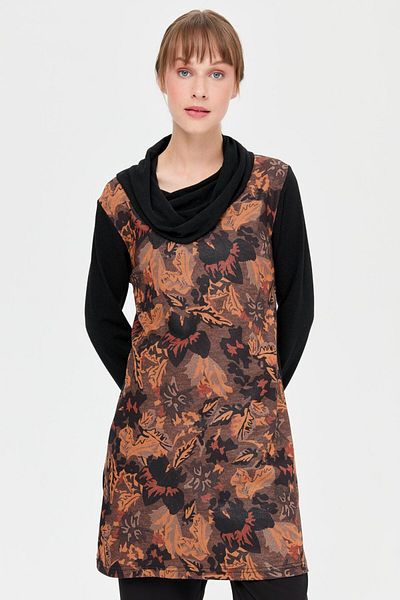 Esswaap Black Degaje Collar Leaf Patterned Tunic