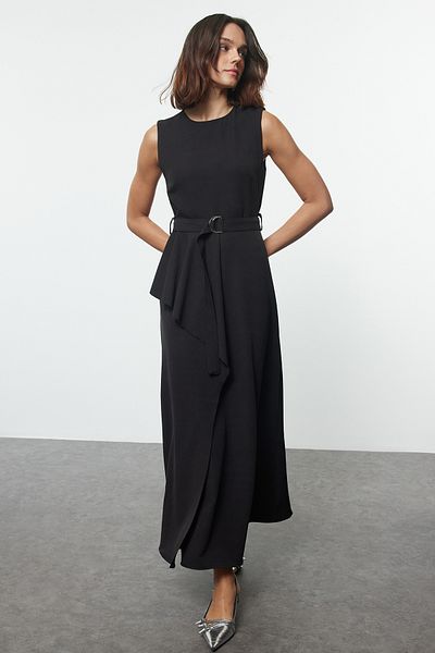 Trendyol Modest Rochie neagră fără mâneci cu centură - Detaliu în față TCTAW25EB00088