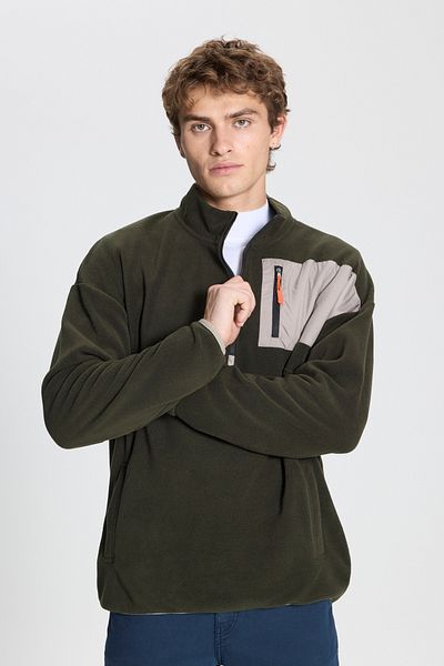 AC&Co / Altınyıldız Classics Khakifarbenes Fleece-Sweatshirt für Herren – Übergroßer Schnitt, Stehkragen, Taschendetail, Reißverschluss, Kälteschutz
