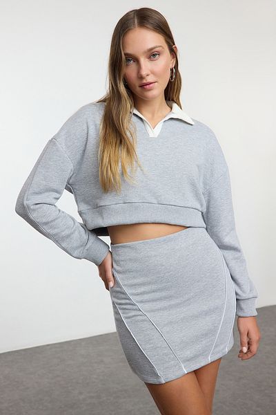 Trendyol Collection Σετ Polo Collar Grey Melange - Χοντρό πλεκτό σετ κάτω-πάνω TWOAW25AU00092