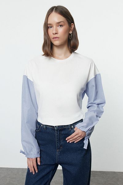 Trendyol Collection Pohodlná pletená halenka Ecru popelínového střihu - TWOAW25BZ00036