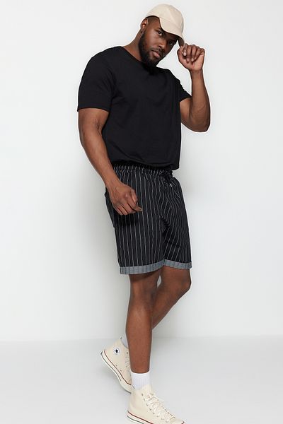 Trendyol Collection Black Striped Comfortable Large Size Cotton Shorts - TMNSS23SR00045