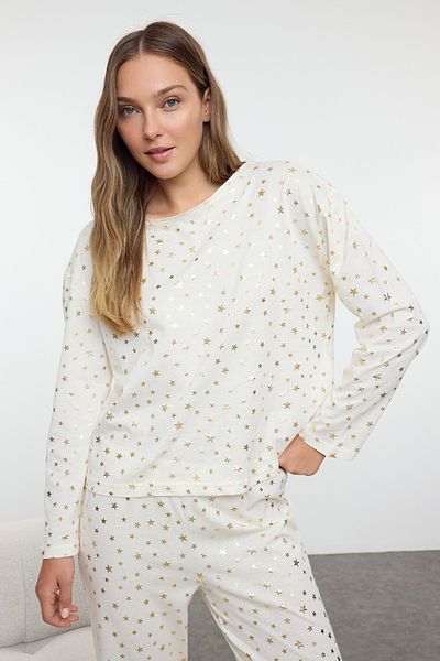 Trendyol Collection Varak Stern bedrucktes Baumwoll-Pyjama-Set – THMAW25PT00145