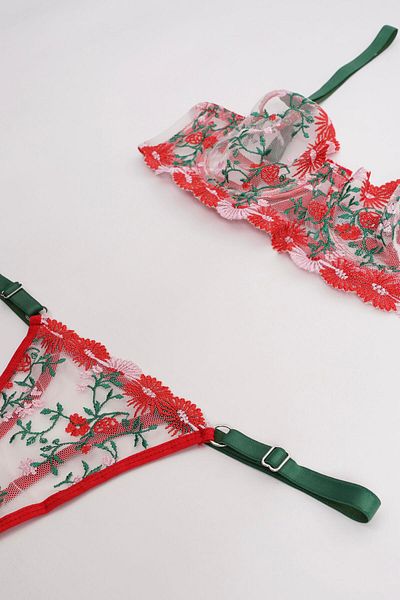 EMINNA Flower Patterned Red Color Underwear Set