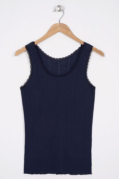EMINNA Black Crew Neck Women's Athlete - Strappy