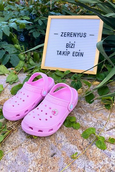 Zerenyus Kids Non-Slip Sole Summer Children's Pool Beach Sandals/Slippers