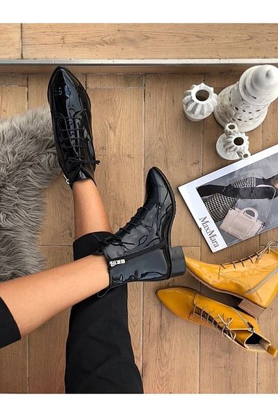 HKM shoes Γυναικείες μαύρες γυαλιστερές δερμάτινες μπότες με φερμουάρ με κορδόνια με κοντό τακούνι με μυτερή μύτη