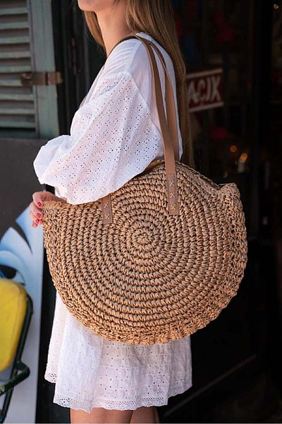 FASHION COCKTAIL Οβάλ Εισαγόμενη Holiday Beach Beach Club Πλεκτή ψάθινη τσάντα με δερμάτινο λουράκι - με τσέπη και φερμουάρ