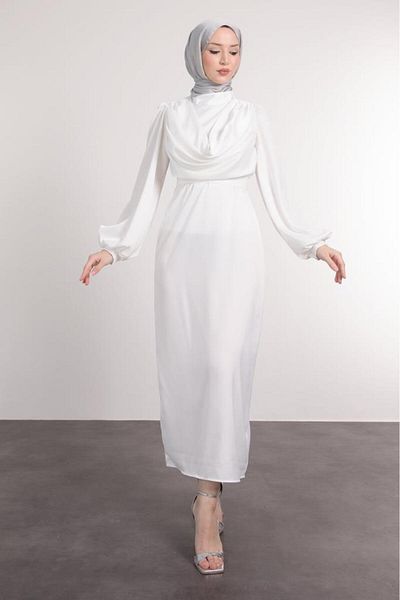 Lamia Giyim White Hijab Dress - Flowing and Belt Detail