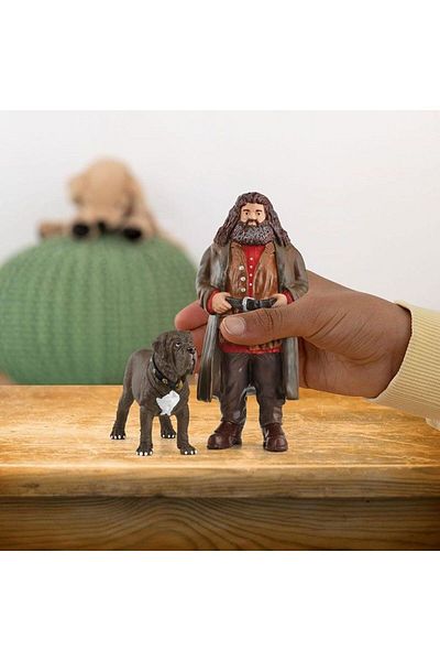 ADORE OYUNCAK 42638 Schleich - Hagrid and Fang - Harry Potter Series +3 Years