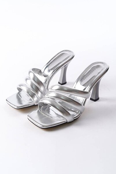 Preshley Παντόφλες με τακούνι Enza Silver Goblet - 9 cm