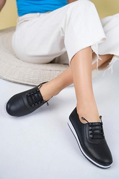 Preshley Kadın Aren Siyah Delikli Günlük Ortopedik Ayakkabı