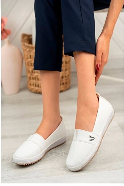 Bircan أحذية راقصة الباليه النسائية الناعمة لتقويم العظام باللون الأبيض