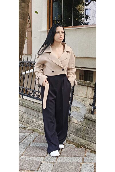 Sude Giyim Kadın Kruvaze Yaka Apelet Kemerli Astarlı Kaşe Blazer Crop Ceket