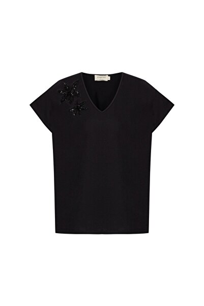 Exquise Çiçek İşlemeli Regular Siyah V Yaka T-Shirt
