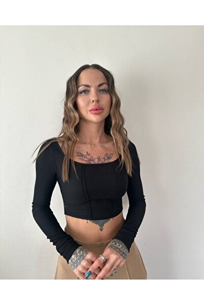 MaSoMi بلوزة قصيرة ذات أكمام طويلة باللون الأسود - رقبة مربعة، مضلع