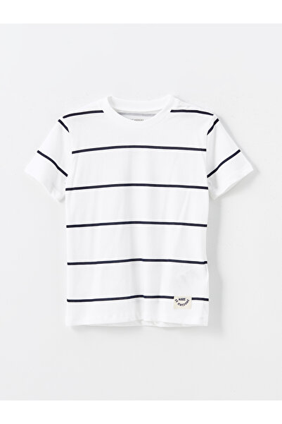 LC Waikiki LCW Crew nyakú nyomott kisfiú póló és rövidnadrág szett 2 darabból