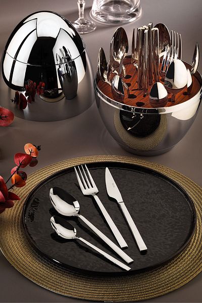 Fecra 24 Piece Fork Spoon Knife Set with Silver Egg Stand